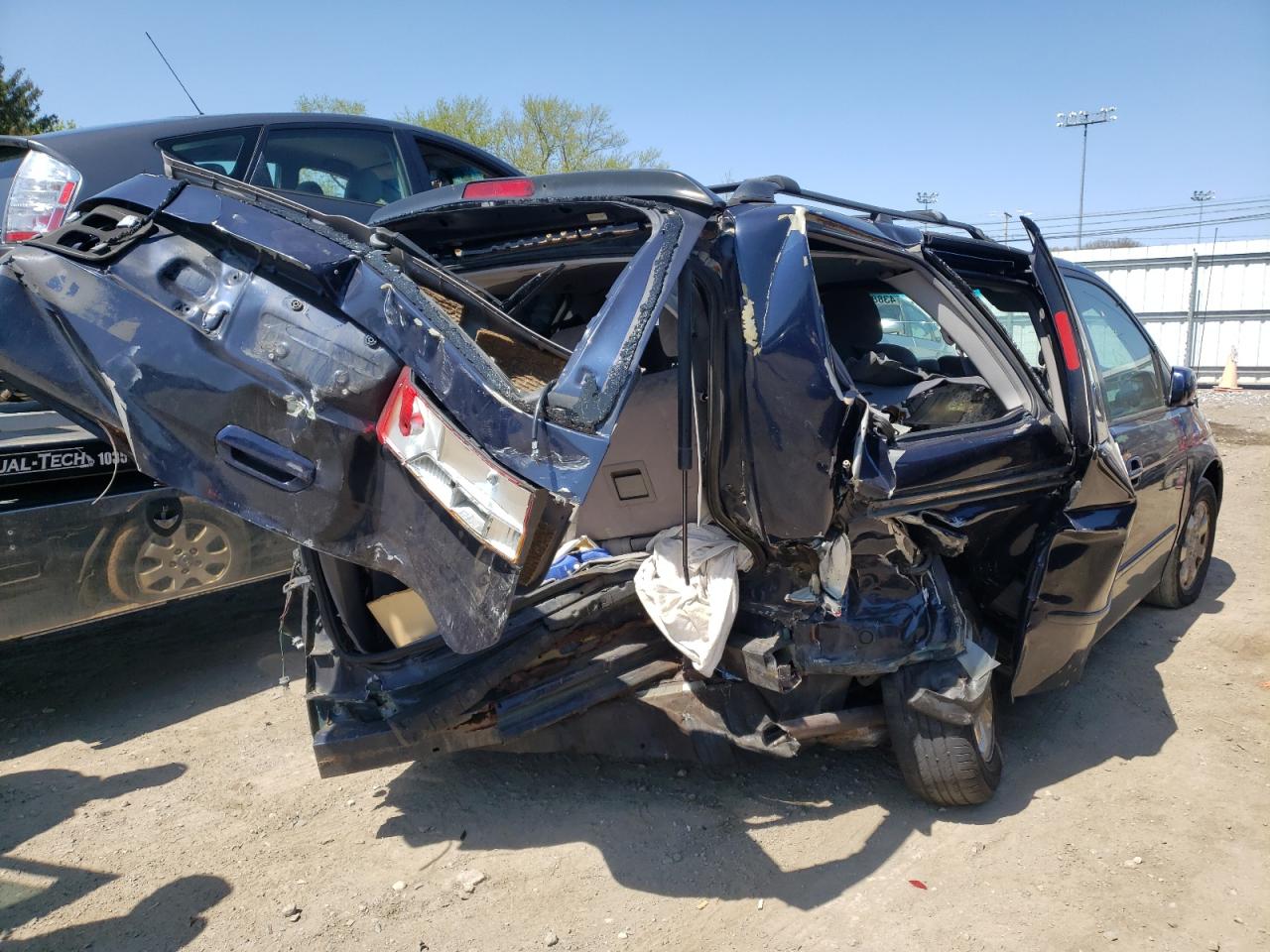 Photo 4 from auction – 2003 HONDA ODYSSEY EX with VIN 5FNRL18633B050894