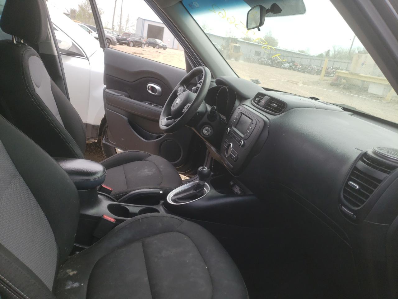 Photo 5 from auction – 2017 KIA SOUL + with VIN KNDJP3A54H7496290