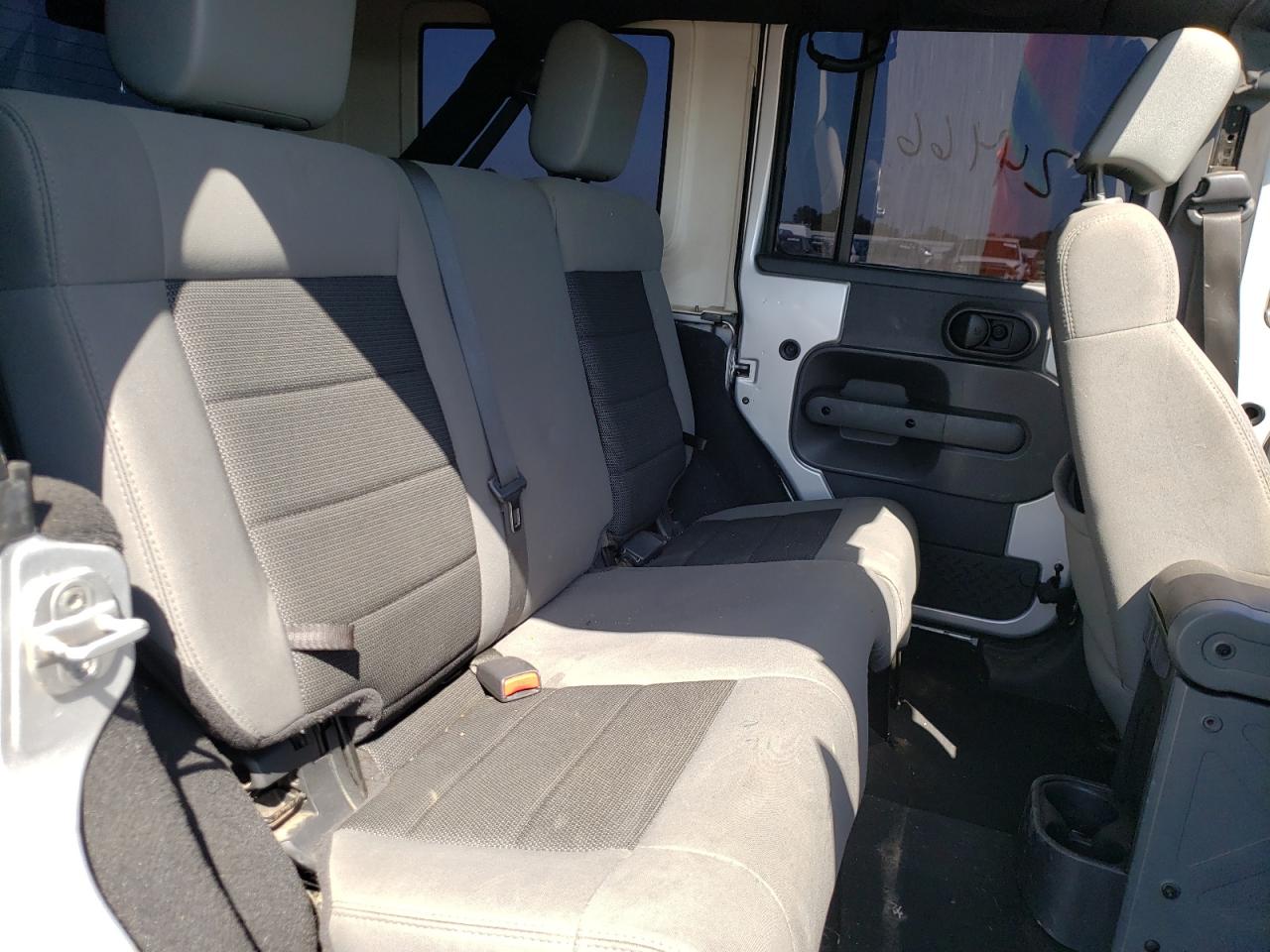 Photo 6 from auction – 2010 JEEP WRANGLER U with VIN 1J4BA3H11AL182760