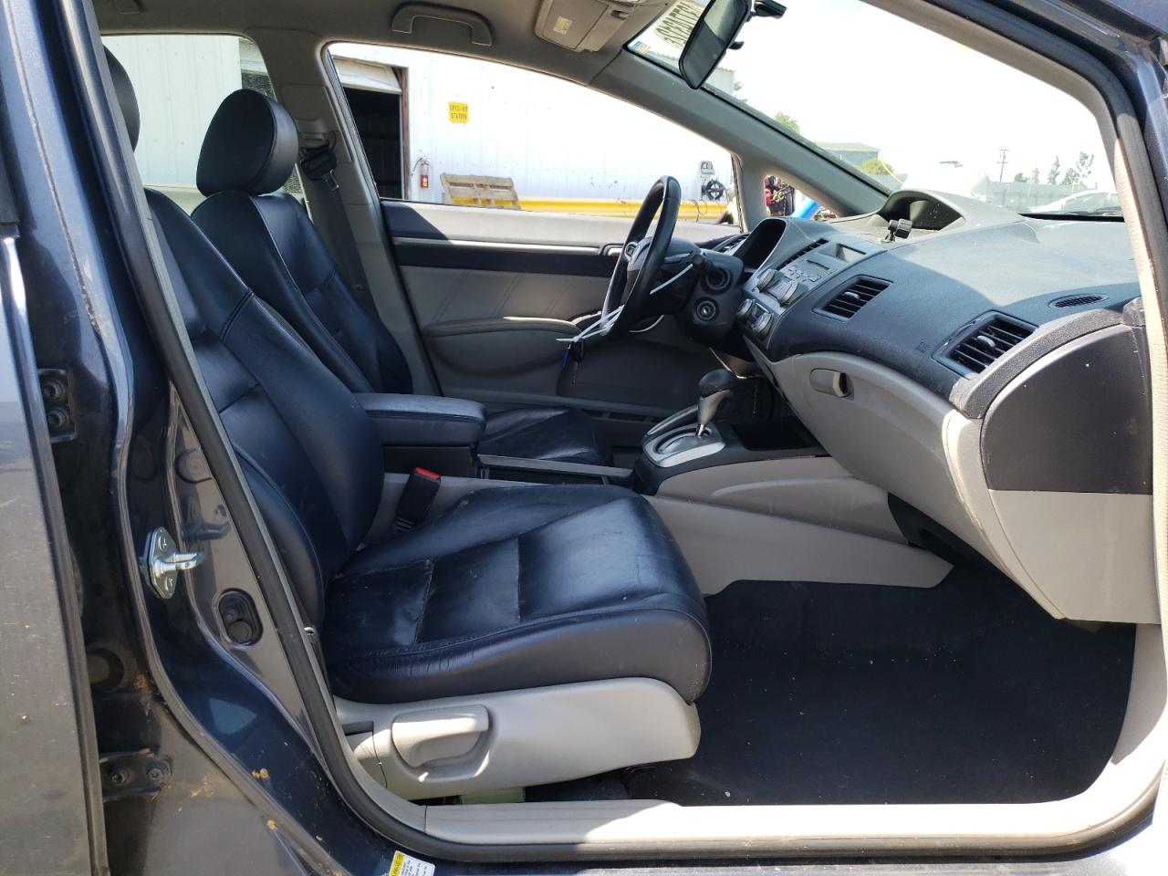 Photo 5 from auction – 2010 HONDA CIVIC HYBR with VIN JHMFA3F23AS006297