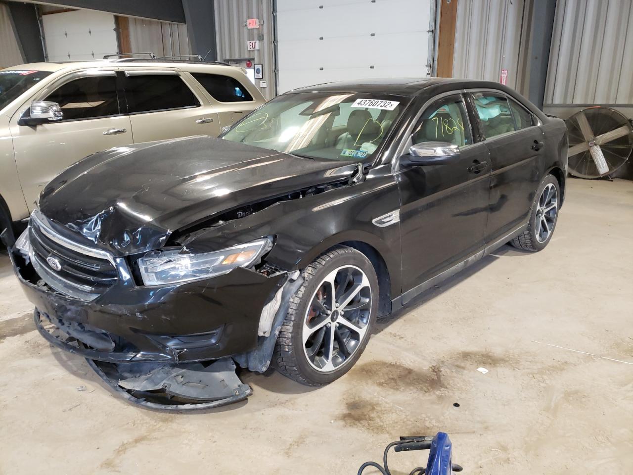 Photo 2 from auction – 2015 FORD TAURUS LIM with VIN 1FAHP2J8XFG106718