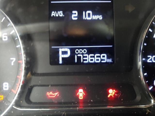 Photo 8 from auction – 2015 KIA FORTE LX with VIN KNAFX4A67F5325429