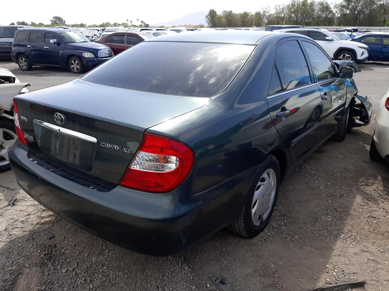 Photo 4 from auction – 2002 TOYOTA CAMRY LE with VIN 4T1BE30K02U615605