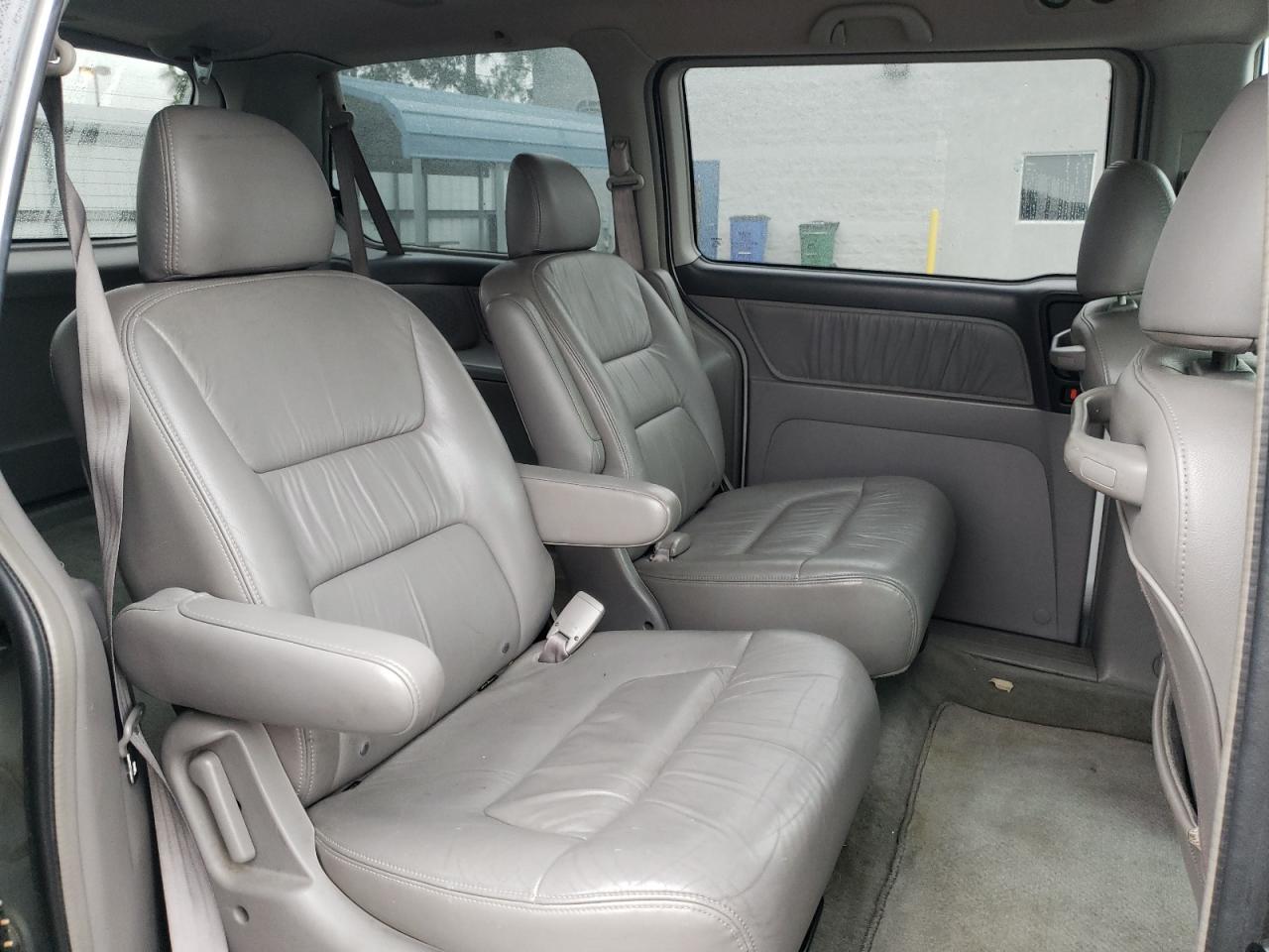 Photo 6 from auction – 2004 HONDA ODYSSEY EX with VIN 5FNRL18084B041654