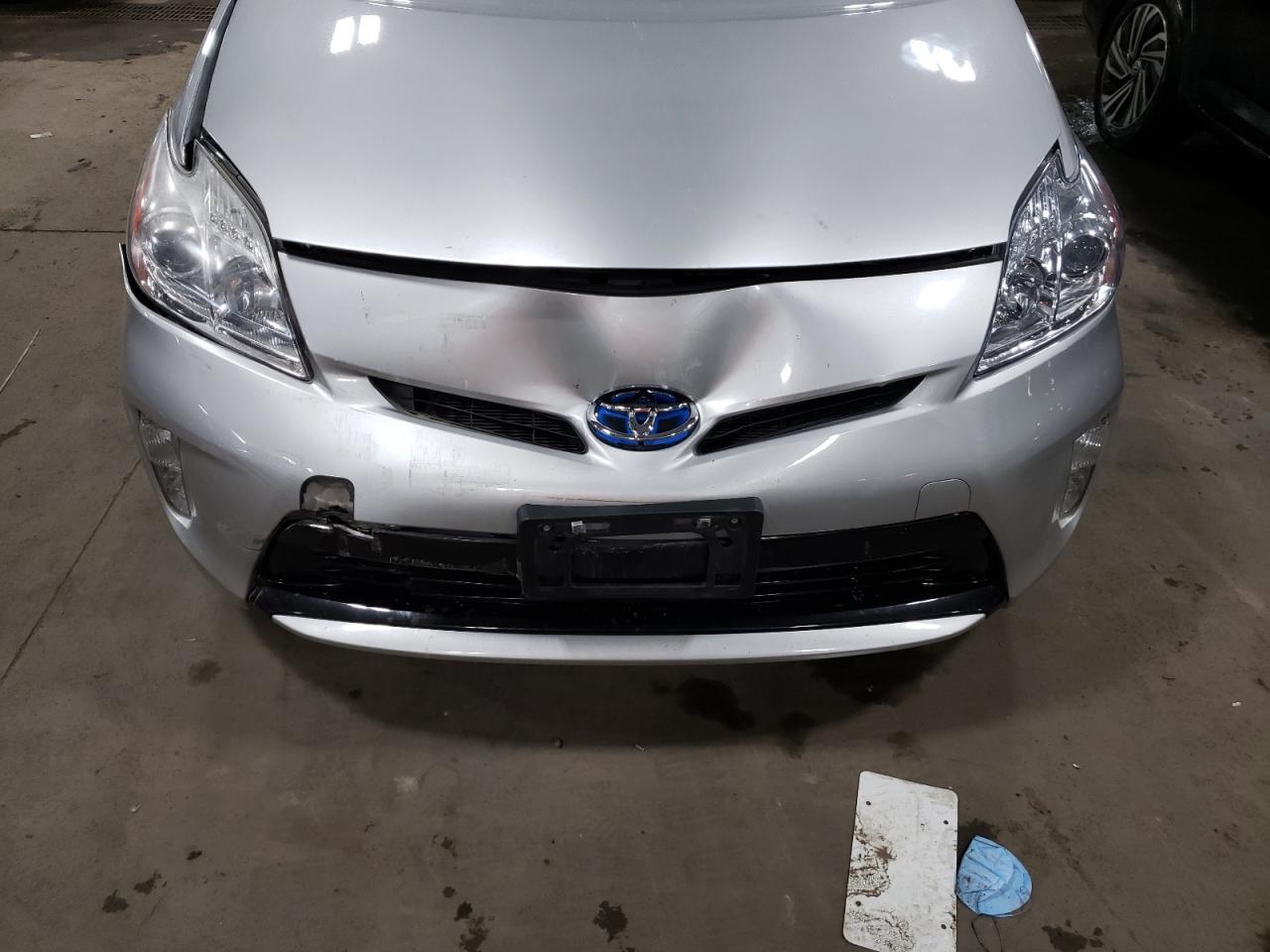 Photo 9 from auction – 2012 TOYOTA PRIUS with VIN JTDKN3DU0C1542318