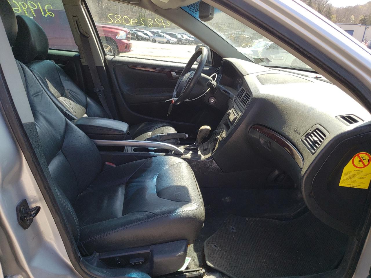 Photo 5 from auction – 2004 VOLVO XC70 with VIN YV1SZ59H541147557