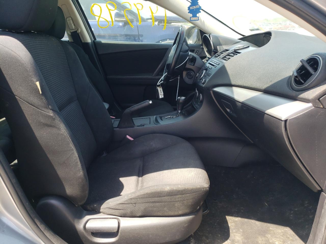 Photo 5 from auction – 2013 MAZDA 3 I with VIN JM1BL1V82D1709162