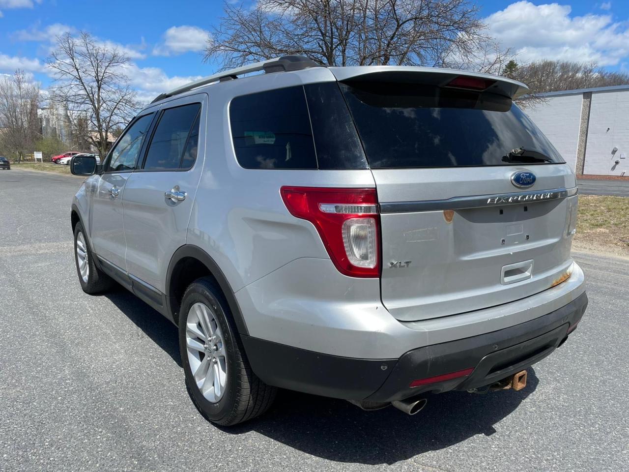 Photo 3 from auction – 2011 FORD EXPLORER X with VIN 1FMHK8D82BGA84470