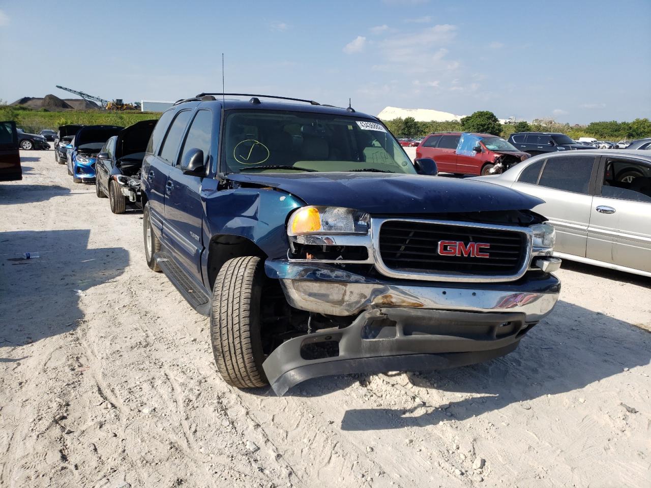 Photo 9 from auction – 2005 GMC YUKON with VIN 1GKEC13T65J138169