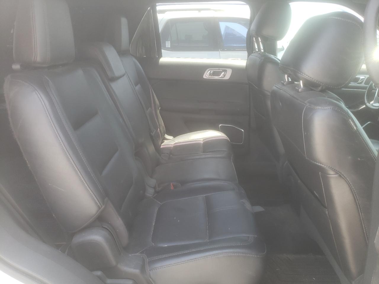 Photo 6 from auction – 2011 FORD EXPLORER X with VIN 1FMHK7D84BGA48869