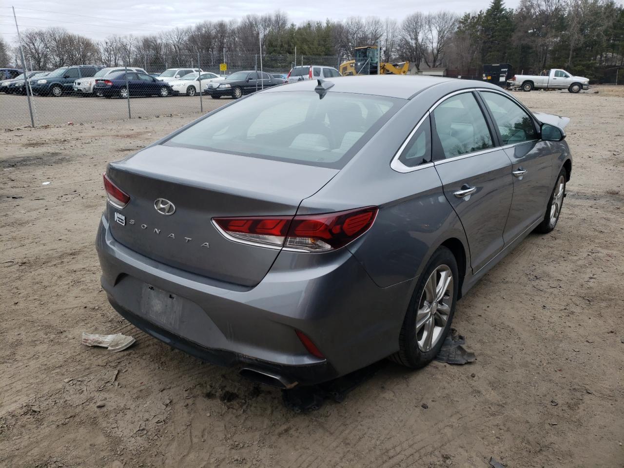 Photo 4 from auction – 2019 HYUNDAI SONATA LIM with VIN 5NPE34AF9KH780206
