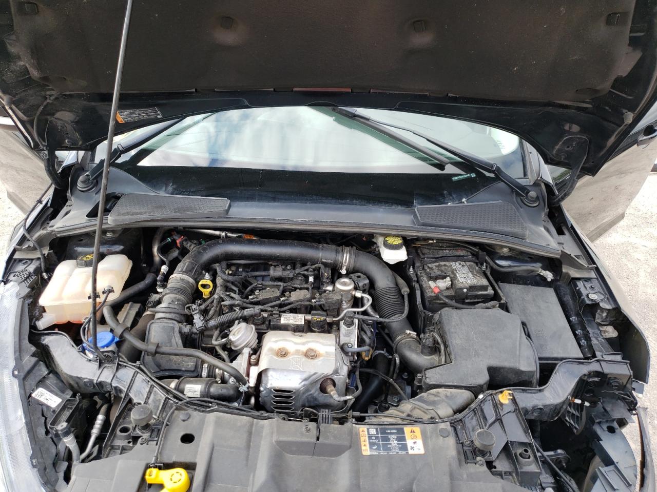 Photo 7 from auction – 2017 FORD FOCUS SE with VIN 1FADP3FEXHL263887