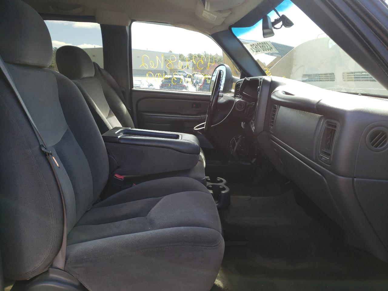 Photo 5 from auction – 2006 CHEVROLET SILVERADO with VIN 1GCHK29U06E152659