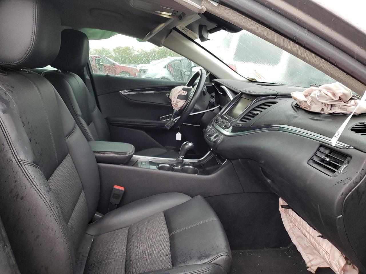 Photo 5 from auction – 2018 CHEVROLET IMPALA LT with VIN 2G1105SA9J9158554