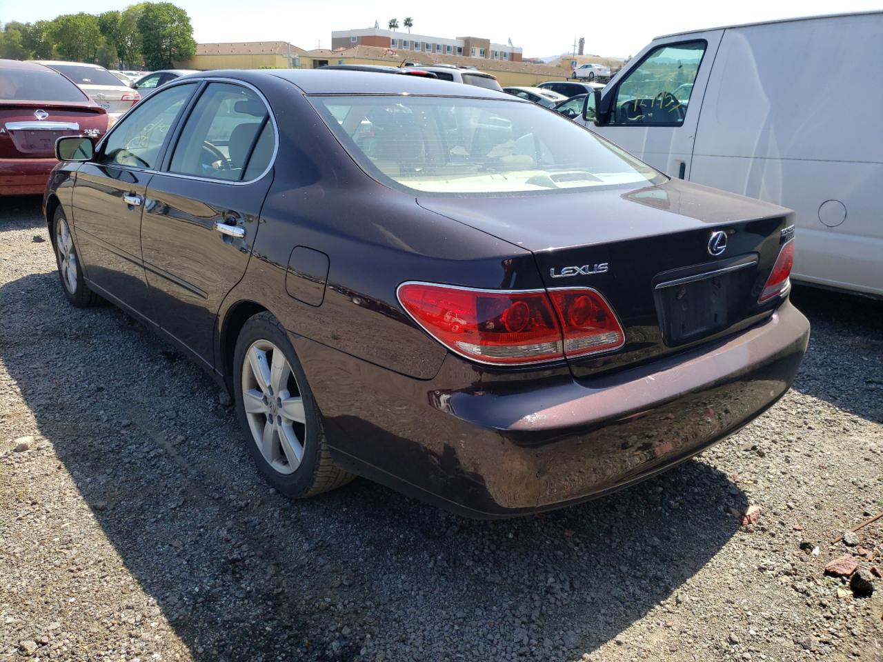 Photo 3 from auction – 2005 LEXUS ES 330 with VIN JTHBA30G155119320