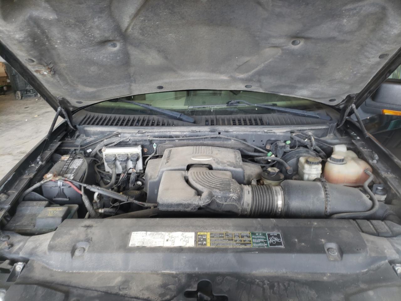 Photo 7 from auction – 2004 FORD EXPEDITION with VIN 1FMFU18L84LB13343