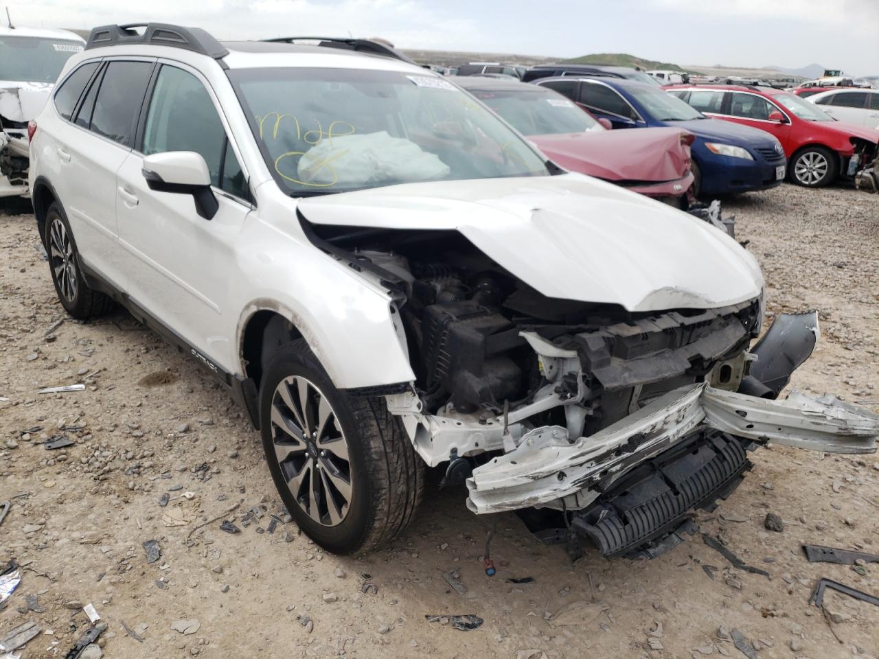 SUBARU OUTBACK 3. 2015 with VIN 4S4BSENC2F3341261 - Photo from auction