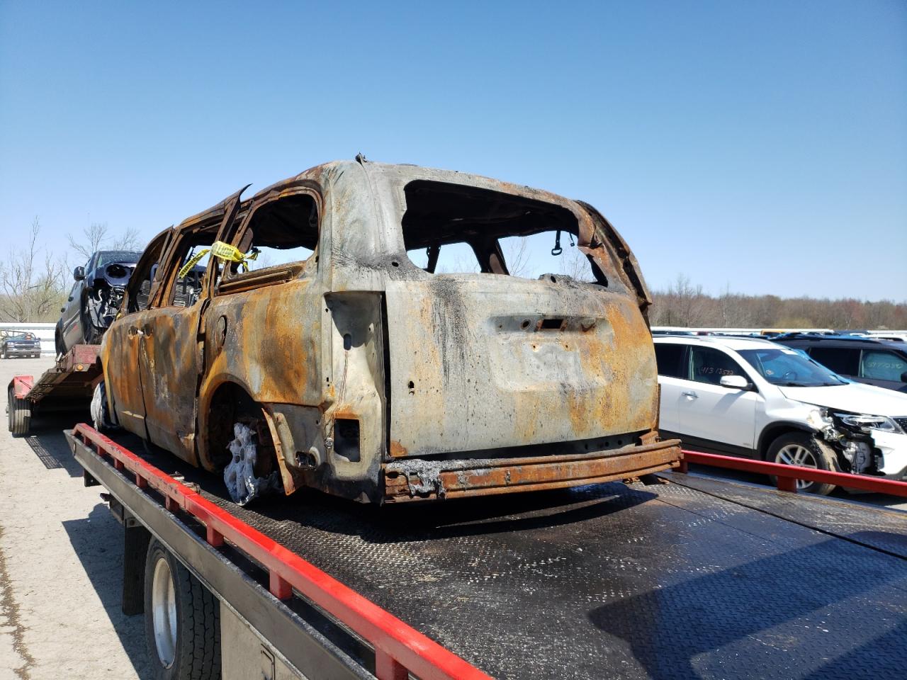Photo 3 from auction – 2010 CHRYSLER TOWN & COU with VIN 2A4RR8DX4AR366659