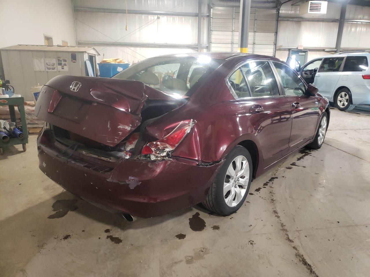 Photo 4 from auction – 2010 HONDA ACCORD EX with VIN 1HGCP2F72AA116855