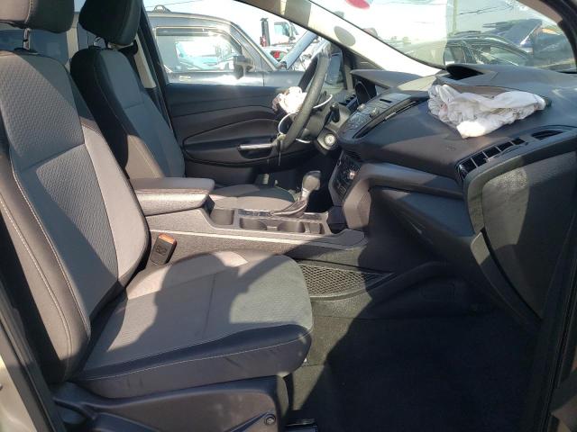 Photo 5 from auction – 2017 FORD ESCAPE SE with VIN 1FMCU0GD0HUE69017