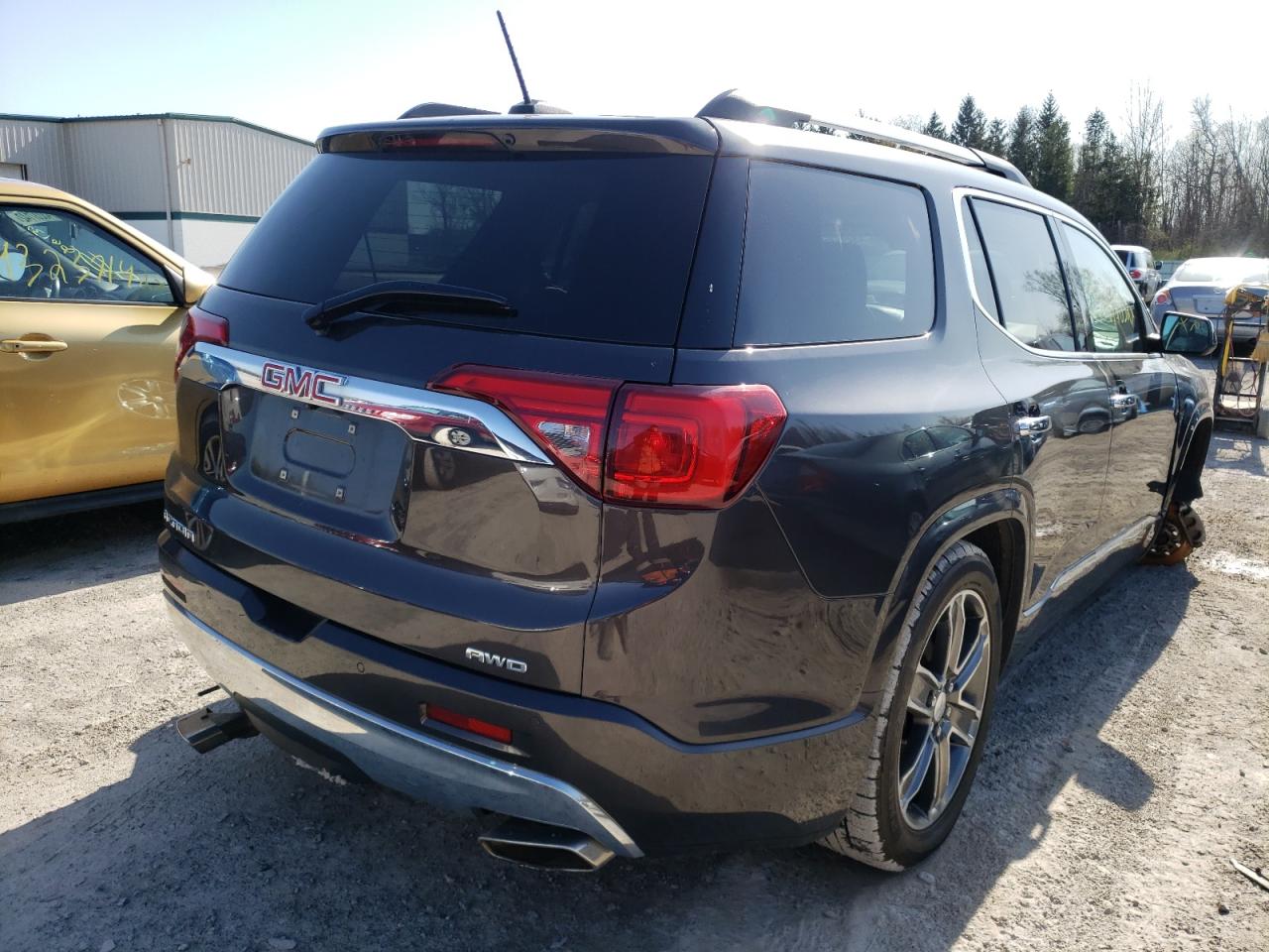 Photo 4 from auction – 2017 GMC ACADIA DEN with VIN 1GKKNXLS5HZ185349