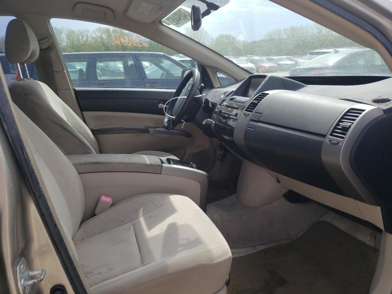 Photo 5 from auction – 2004 TOYOTA PRIUS-4 CY with VIN JTDKB20U753027199