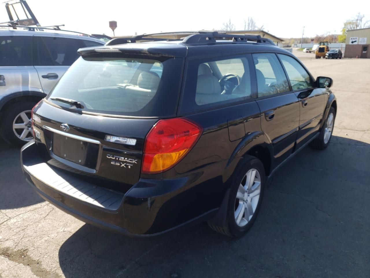 Photo 4 from auction – 2005 SUBARU OUTBACK with VIN 4S4BP67C256328205