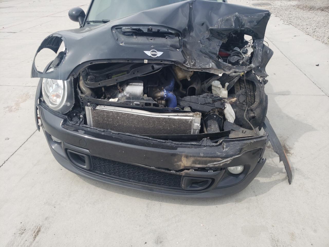 Photo 16 from auction – 2013 MINI COOPER S with VIN WMWSV3C59DT390231