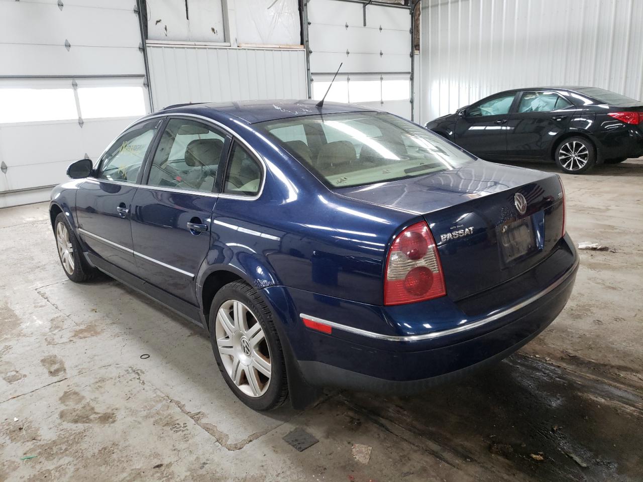 Photo 3 from auction – 2005 VOLKSWAGEN PASSAT GLS with VIN WVWAE63BX5E089012