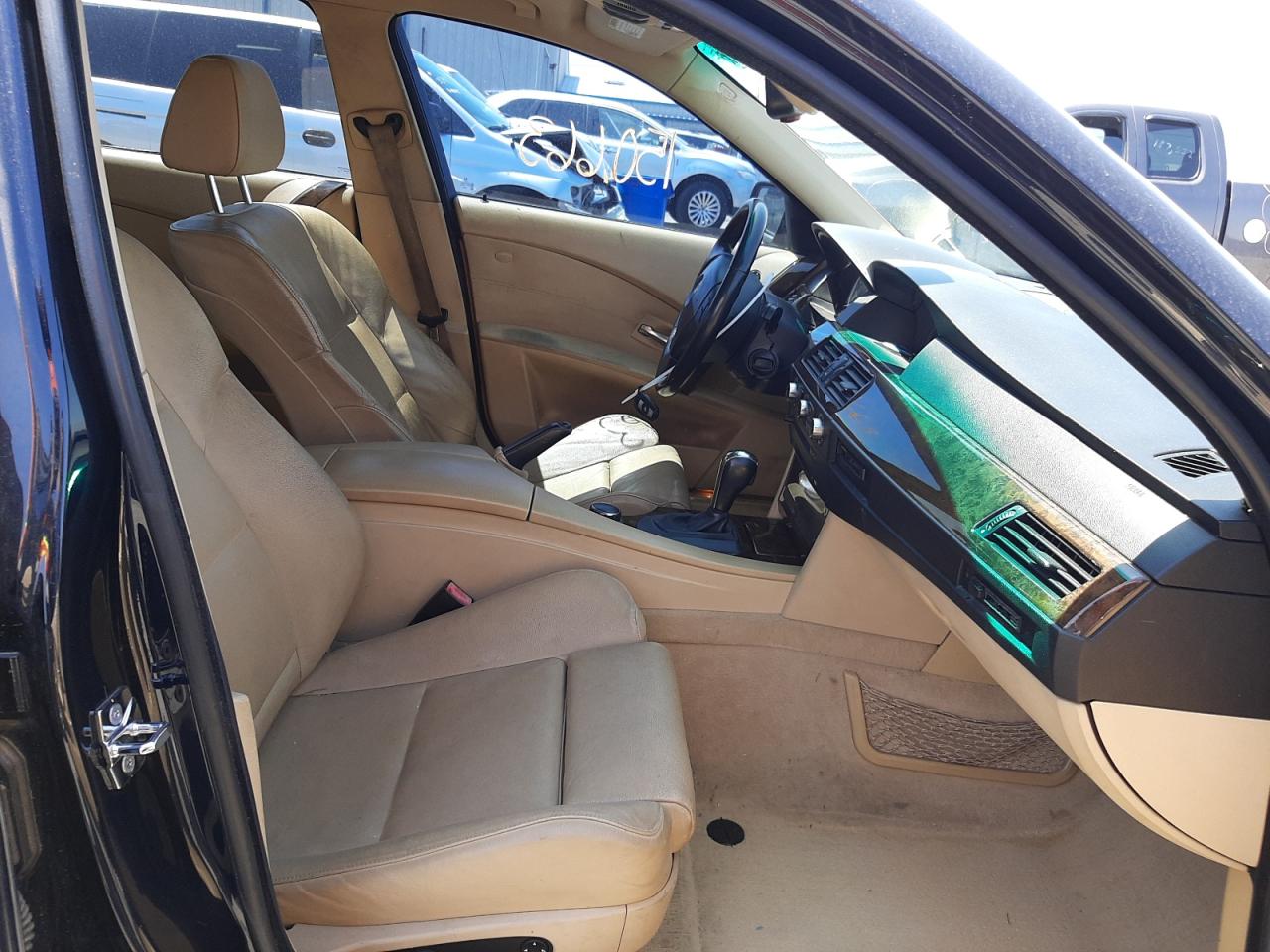 Photo 5 from auction – 2006 BMW 530 I with VIN WBANE73556CM41425