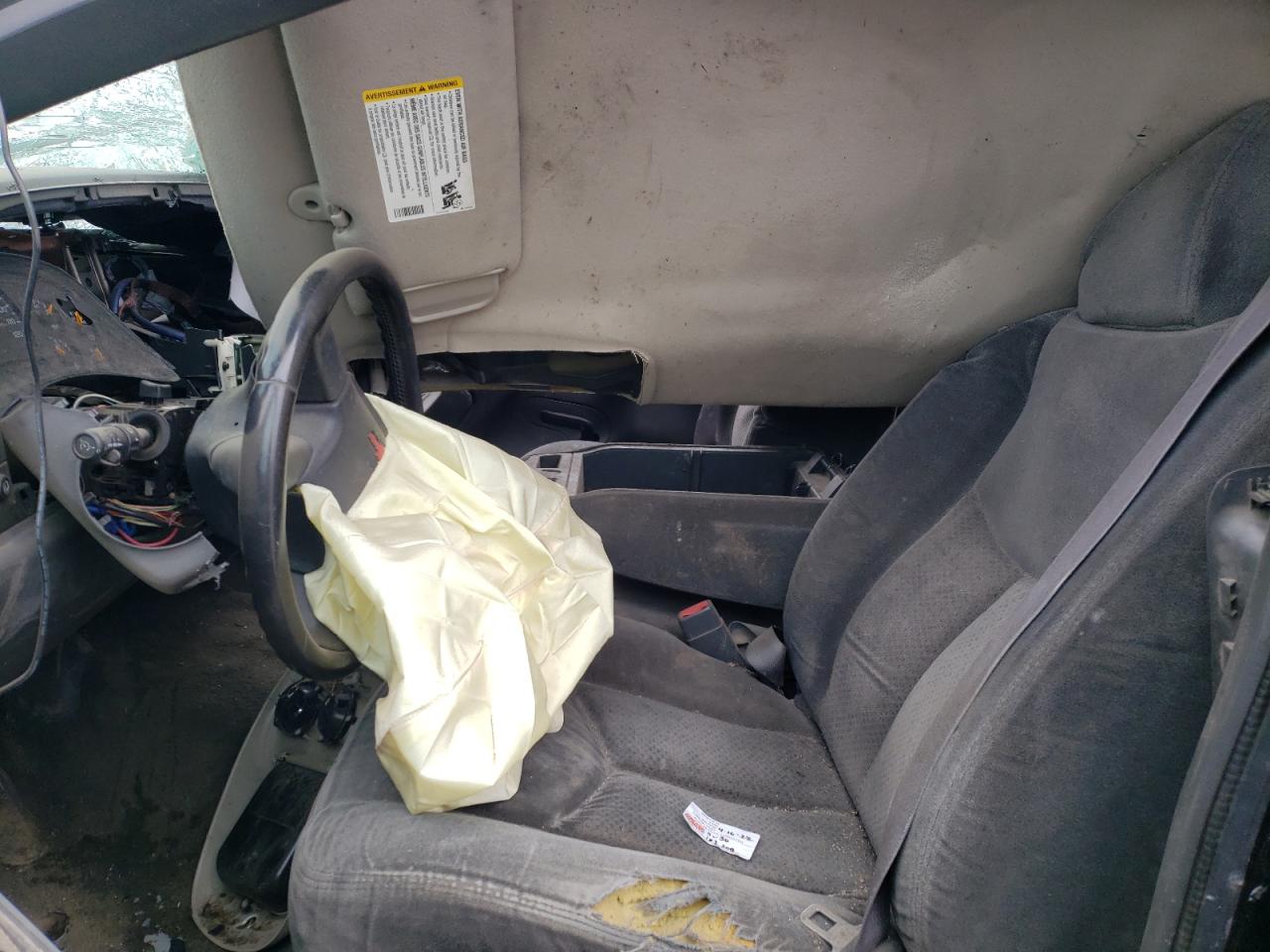 Photo 5 from auction – 2004 CHEVROLET SILVERADO with VIN 1GCEK19T84E158839