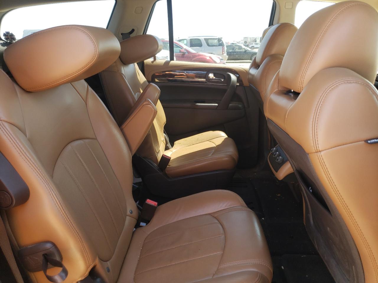 Photo 6 from auction – 2014 BUICK ENCLAVE with VIN 5GAKRBKD4EJ159455