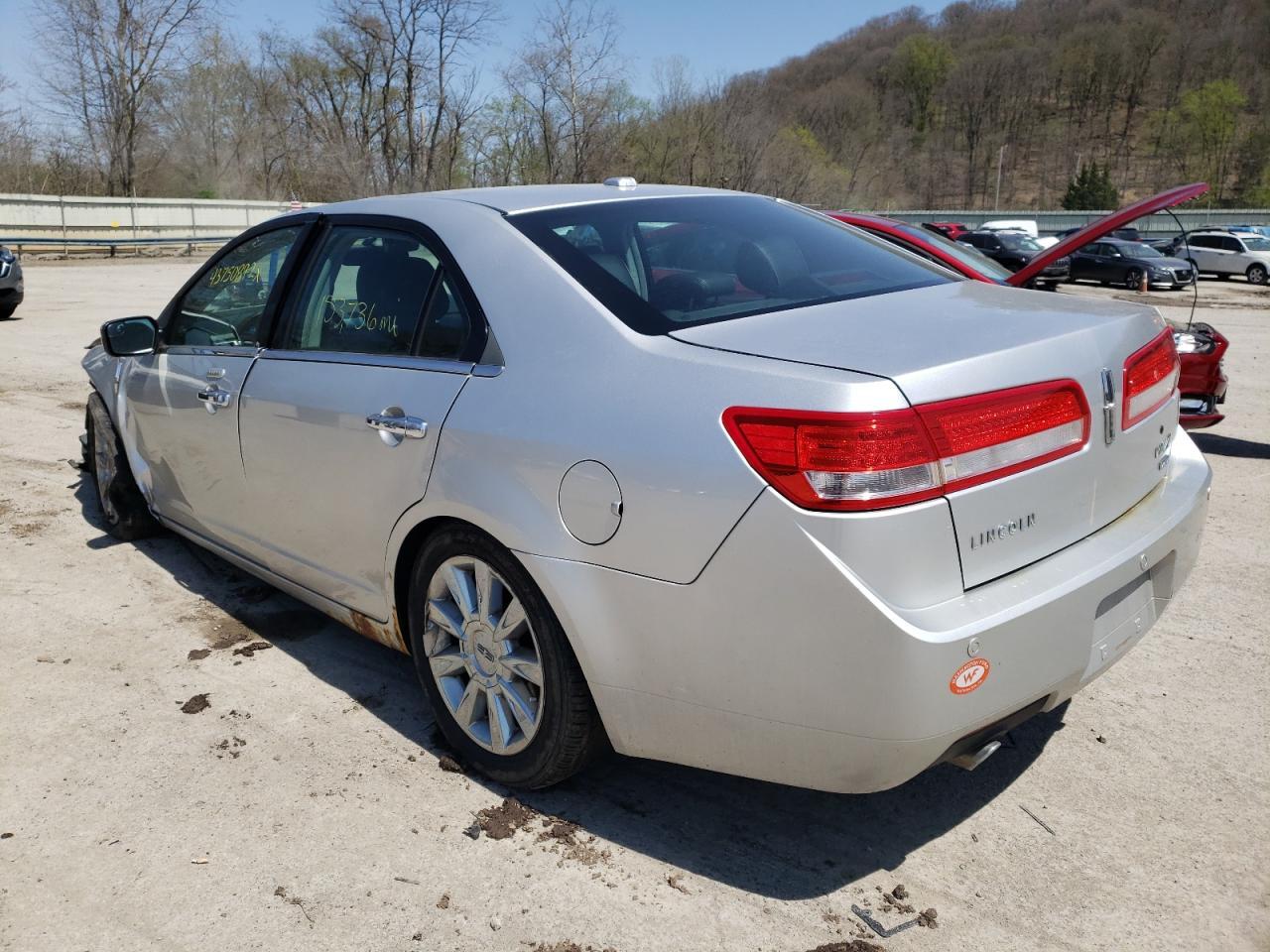 Photo 3 from auction – 2011 LINCOLN MKZ with VIN 3LNHL2JC2BR774084