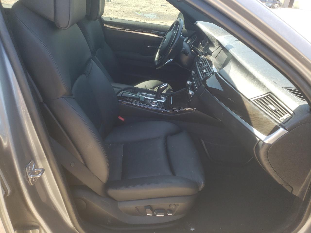 Photo 5 from auction – 2012 BMW 550 XI with VIN WBAFU9C58CC787726