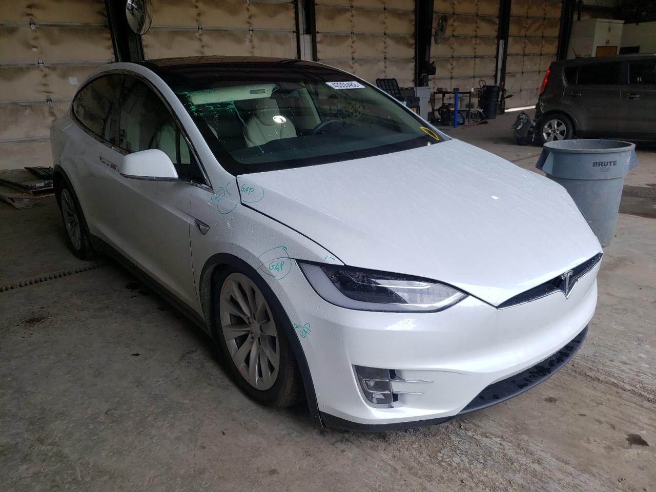 TESLA MODEL X 2018 with VIN 5YJXCBE23JF126030 - Photo from auction