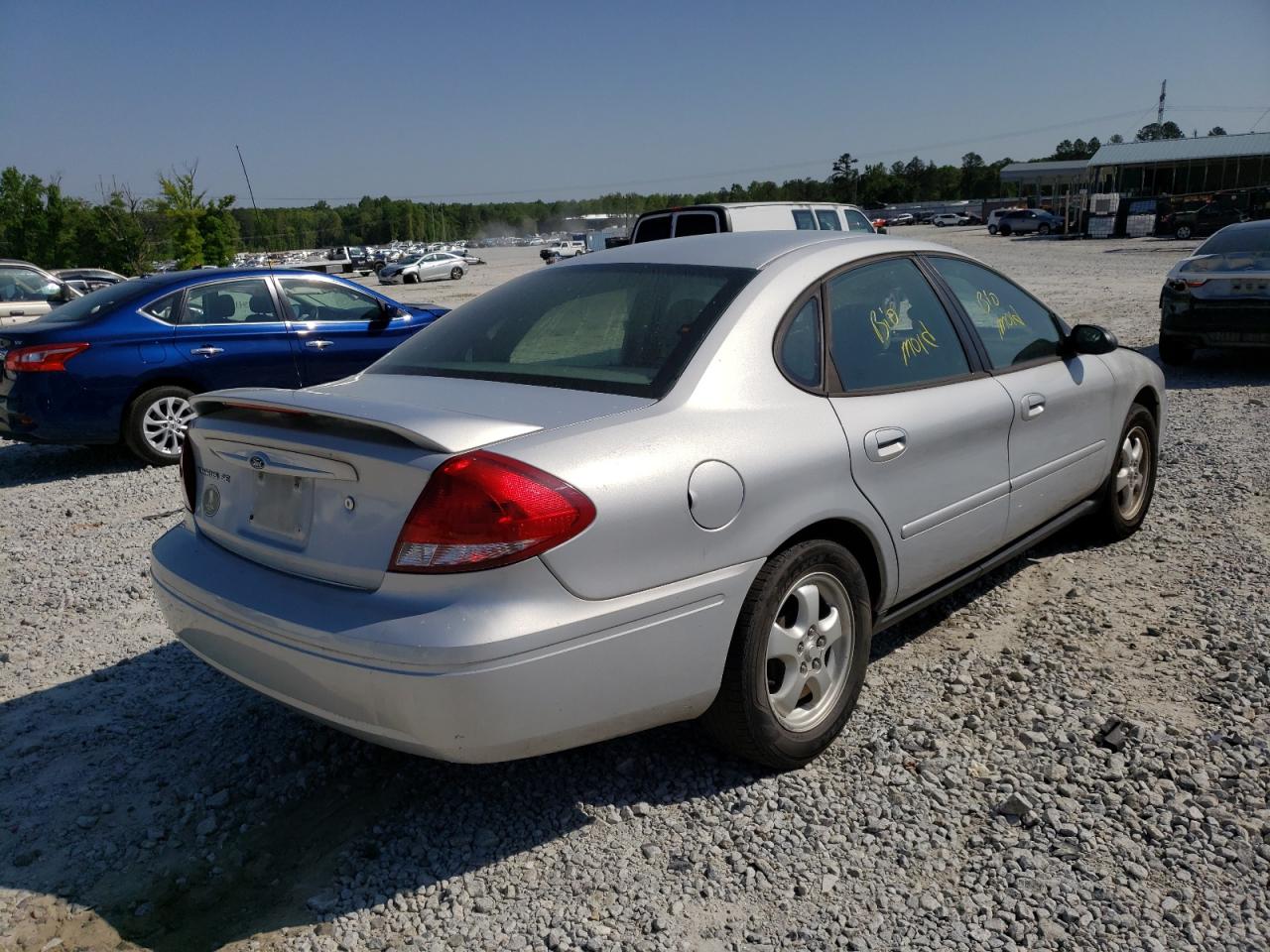 Photo 4 from auction – 2007 FORD TAURUS SE with VIN 1FAFP53U97A152774