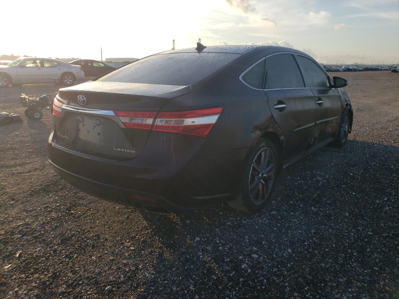 Zdjęcie 4 z aukcji – 2014 TOYOTA AVALON BAS z VIN 4T1BK1EB3EU102181