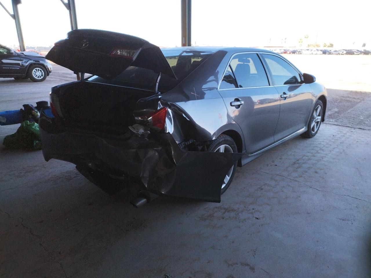 Photo 4 from auction – 2012 TOYOTA CAMRY BASE with VIN 4T1BF1FK9CU159520