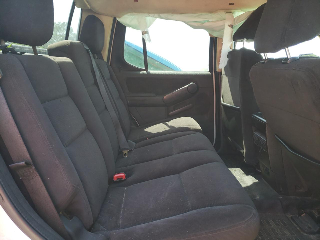 Photo 6 from auction – 2010 FORD EXPLORER S with VIN 1FMEU3BE4AUA54296