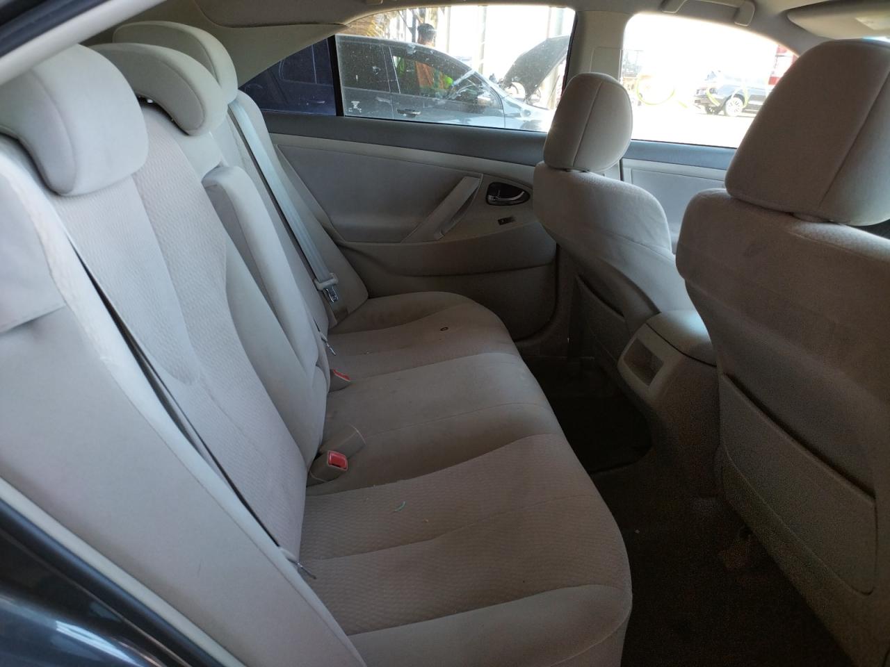Photo 6 from auction – 2011 TOYOTA CAMRY BASE with VIN 4T4BF3EK5BR185551