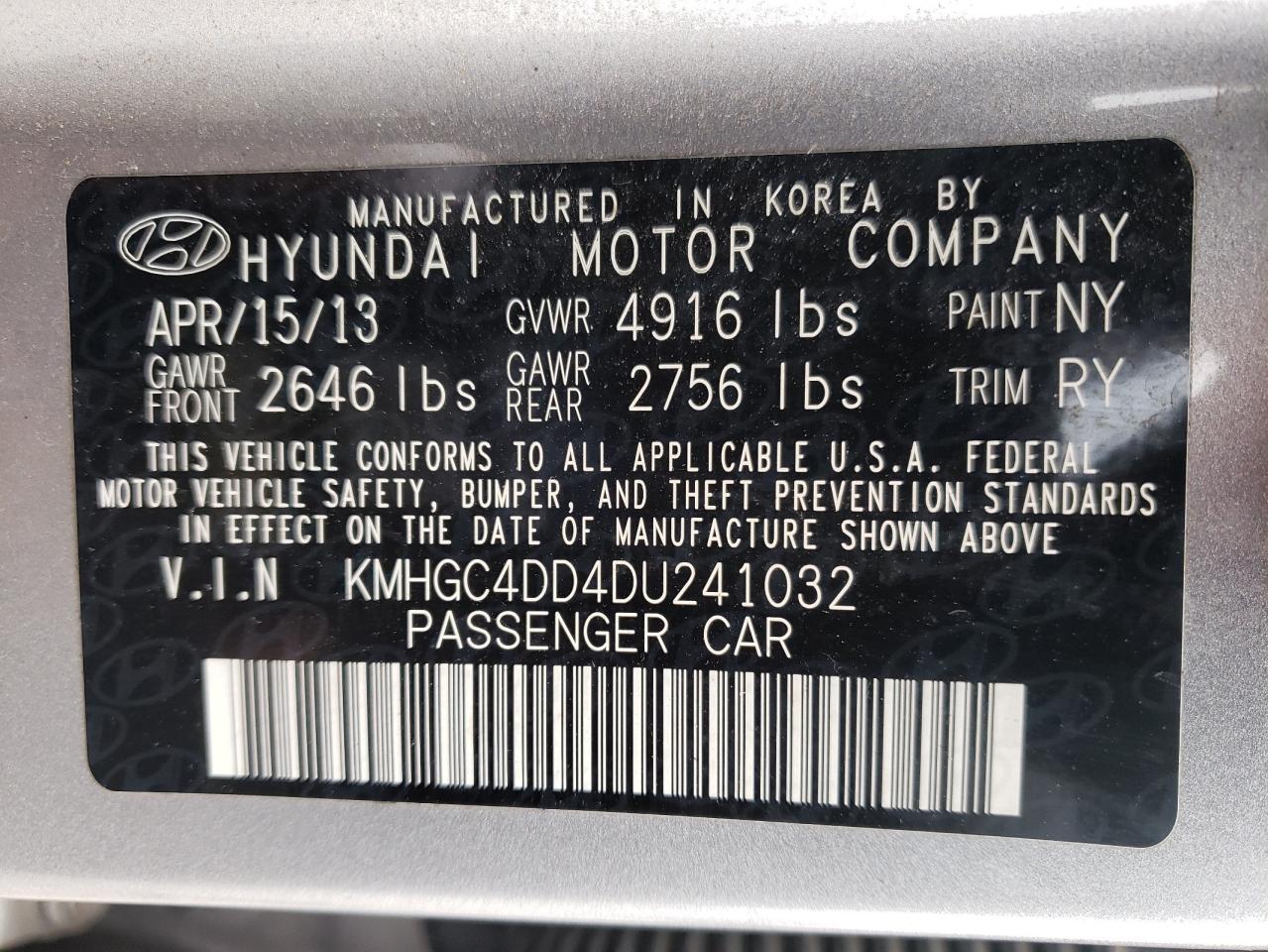 Photo 10 from auction – 2013 HYUNDAI GENESIS 3. with VIN KMHGC4DD4DU241032