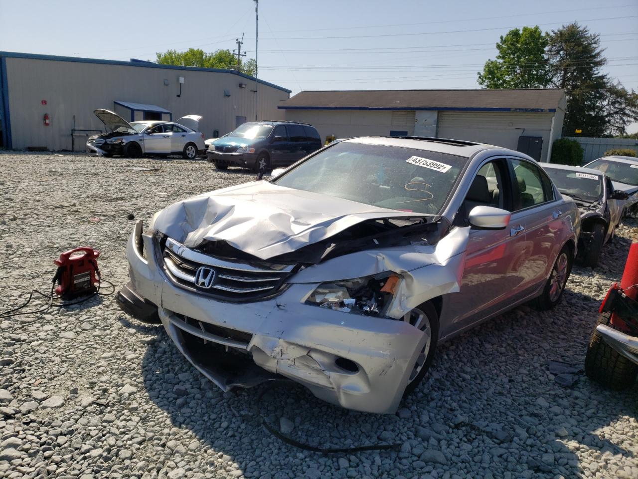Photo 2 from auction – 2011 HONDA ACCORD EXL with VIN 1HGCP3F83BA019860