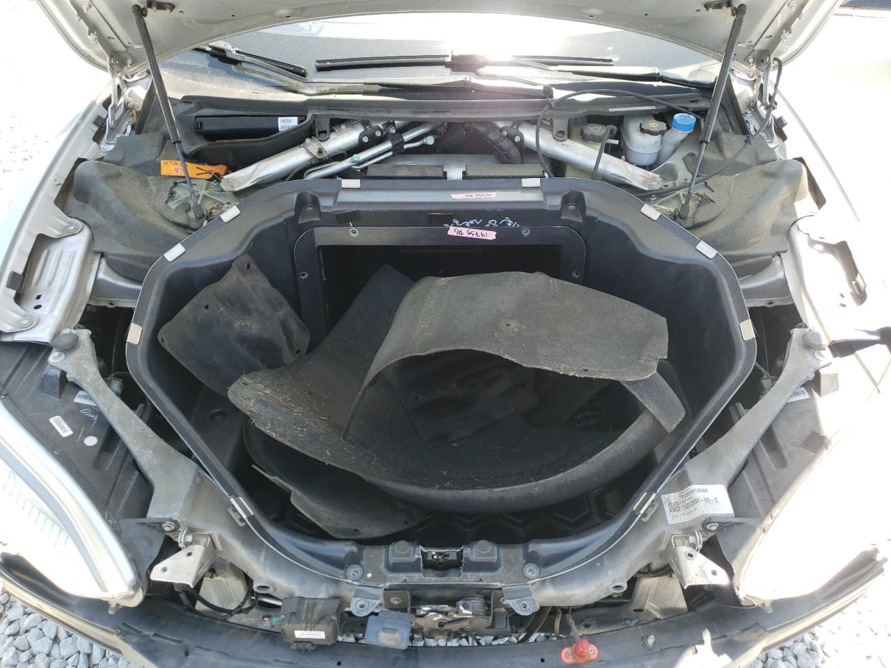 Photo 7 from auction – 2013 TESLA MODEL S with VIN 5YJSA1DN2DFP07402