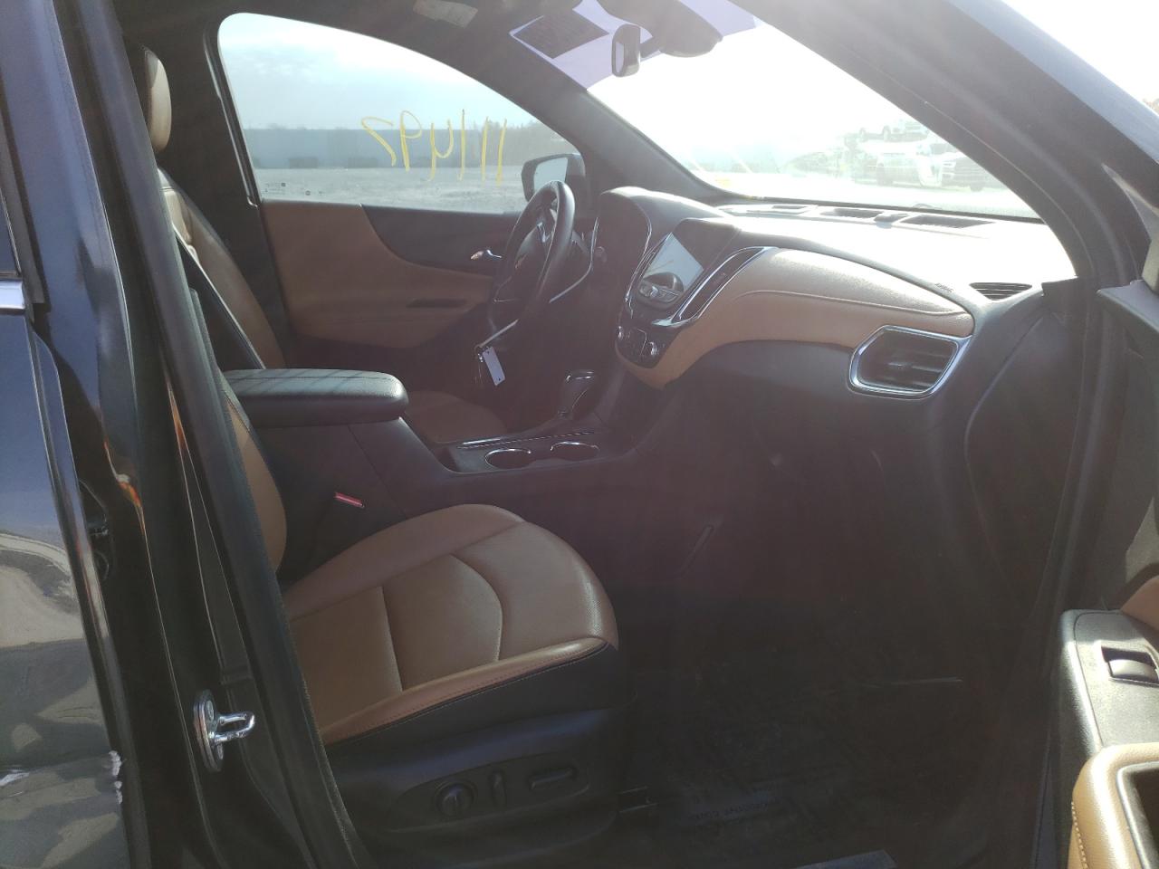 Photo 5 from auction – 2018 CHEVROLET EQUINOX PR with VIN 2GNAXVEV6J6232250