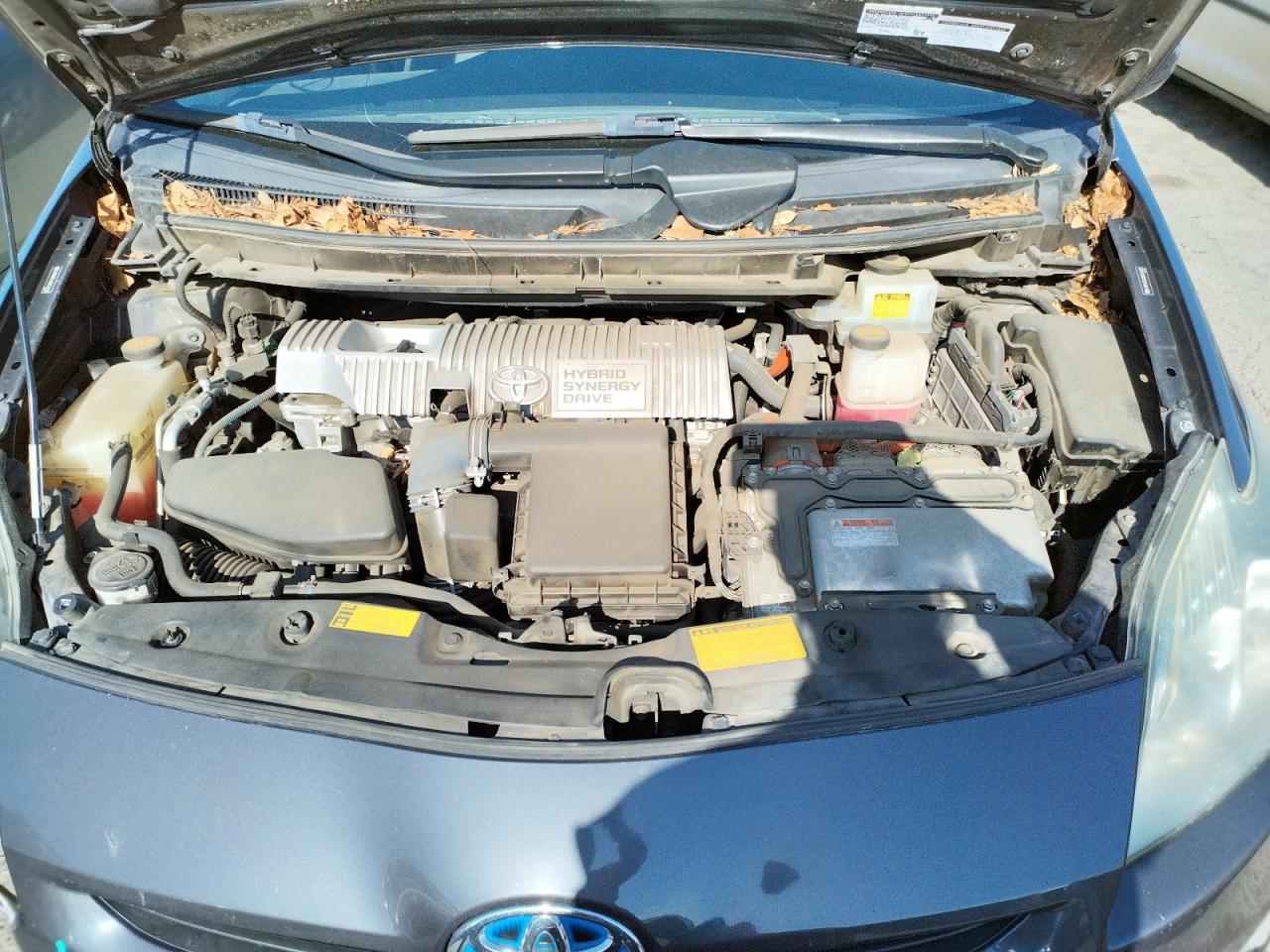 Photo 7 from auction – 2011 TOYOTA PRIUS with VIN JTDKN3DU8B0254003