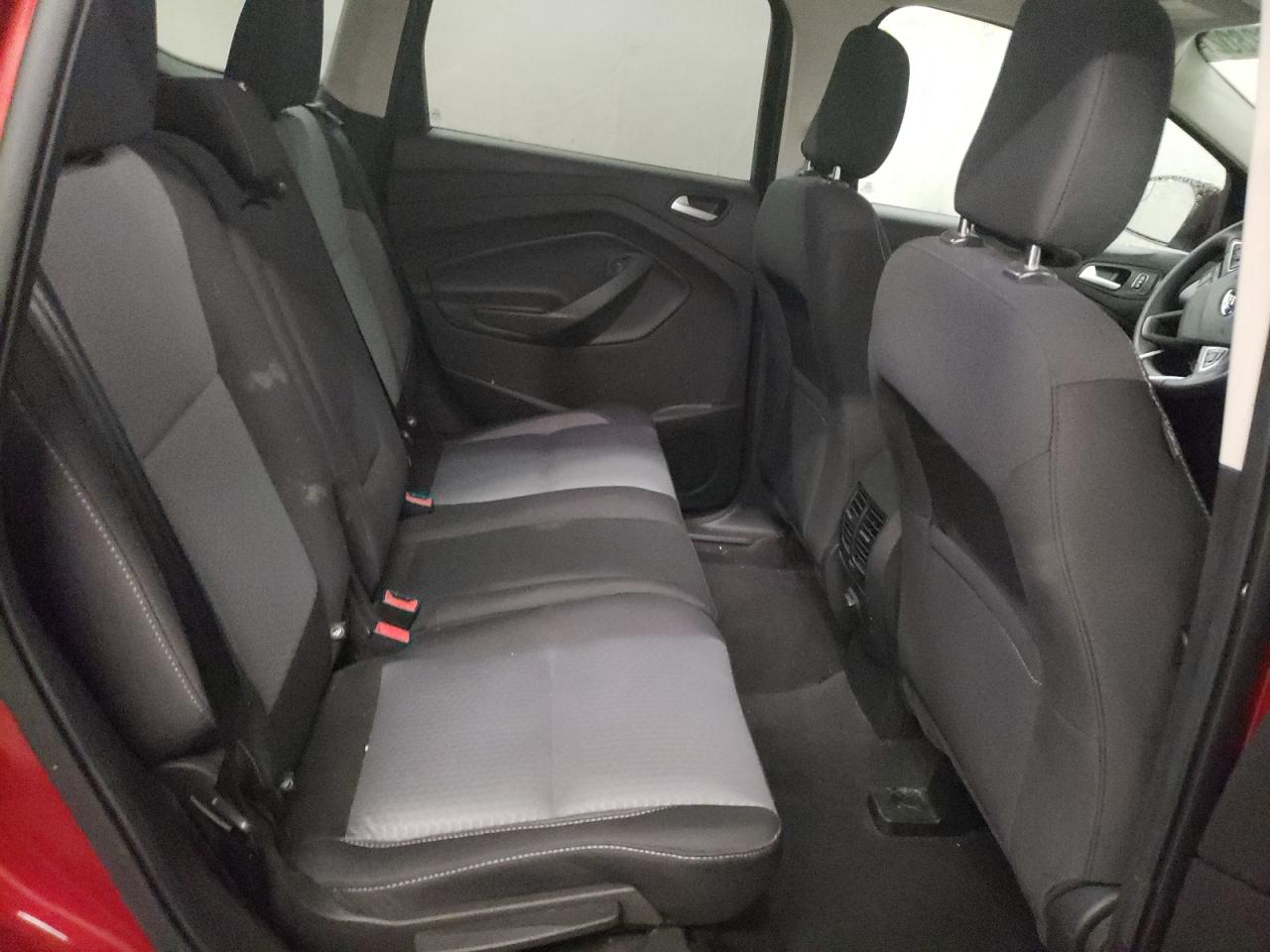 Photo 18 from auction – 2019 FORD ESCAPE SE with VIN 1FMCU9GD4KUB97891