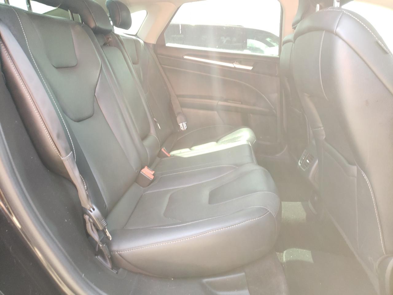 Photo 6 from auction – 2019 FORD FUSION TIT with VIN 3FA6P0D91KR152831