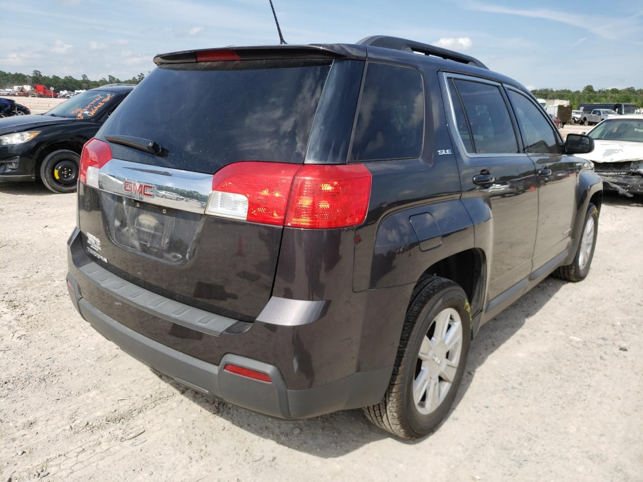 Photo 4 from auction – 2013 GMC TERRAIN SL with VIN 2GKALSEK2D6299560
