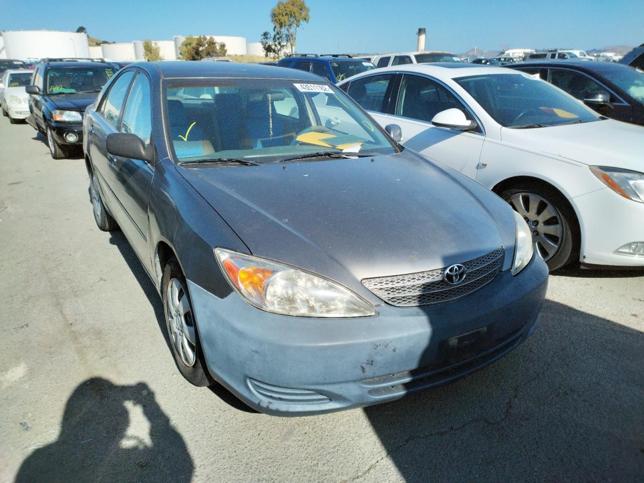 TOYOTA CAMRY 2003 with VIN 4T1BE32K93U696294 - Photo from auction