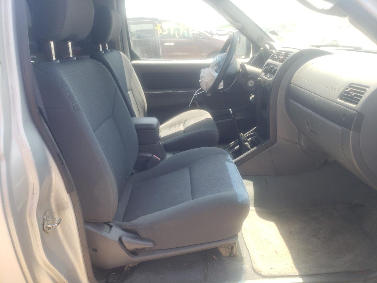 Photo 5 from auction – 2003 NISSAN FRONTIER K with VIN 1N6DD26T03C440884